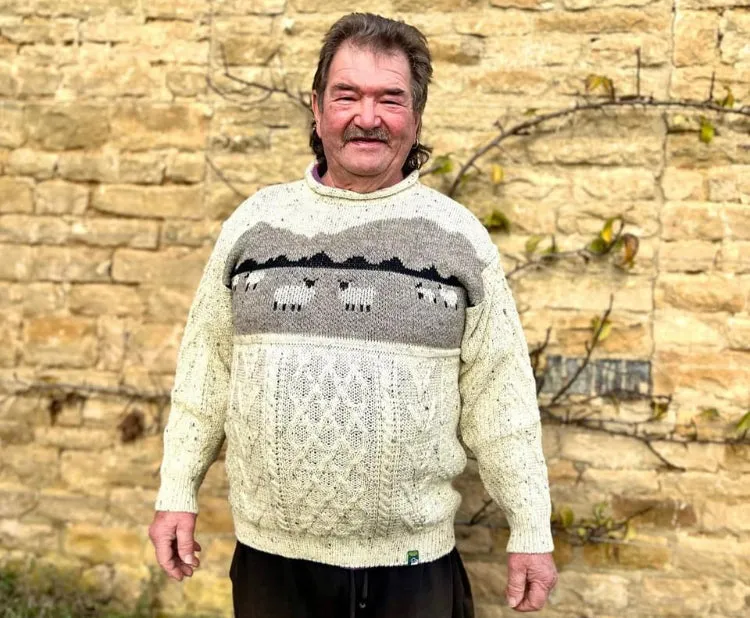 Adults Sheep Aran Jumper 36” only
