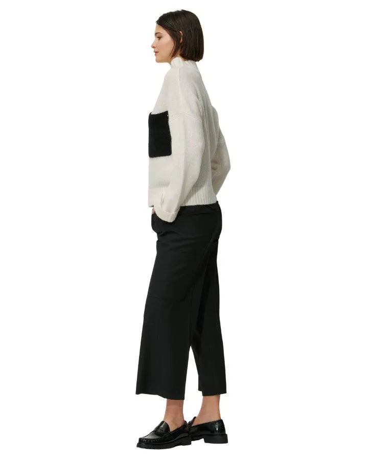 Black Pocket Detail Knit Pullover