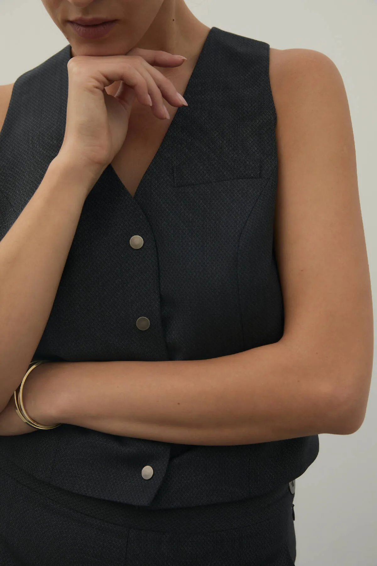 Cropped Vest