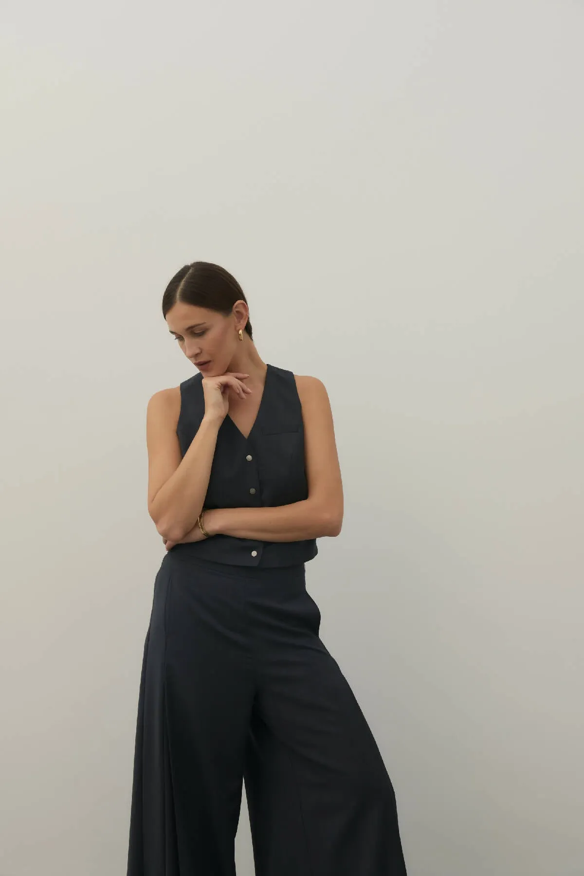 Cropped Vest