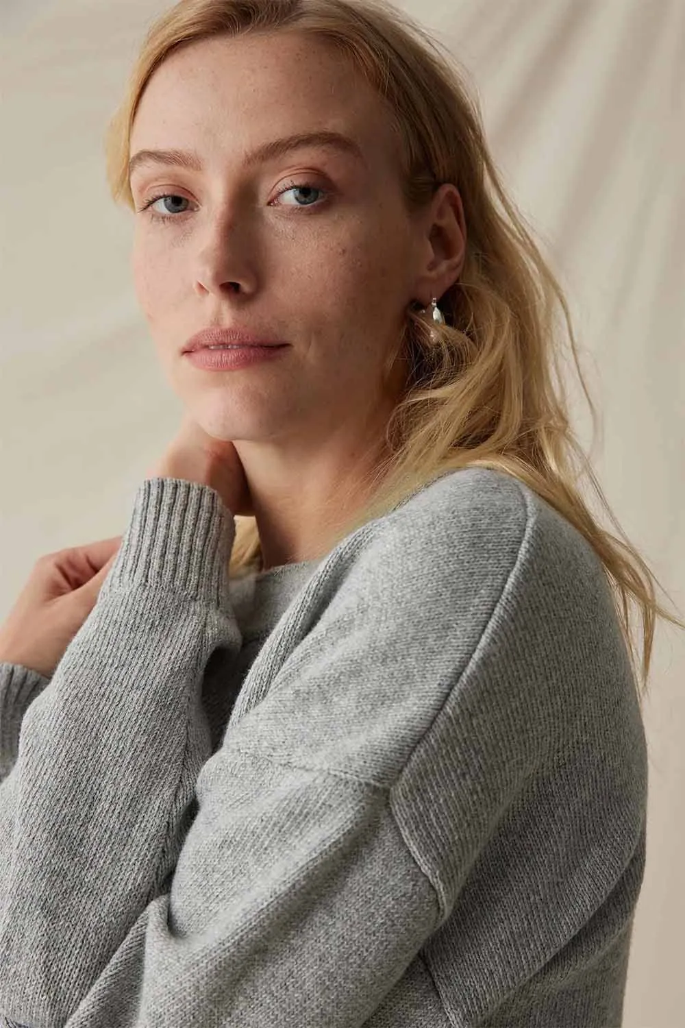 FELICITY LIGHTWEIGHT SWEATER
