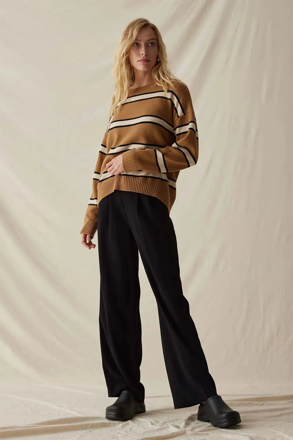 FELICITY LIGHTWEIGHT SWEATER