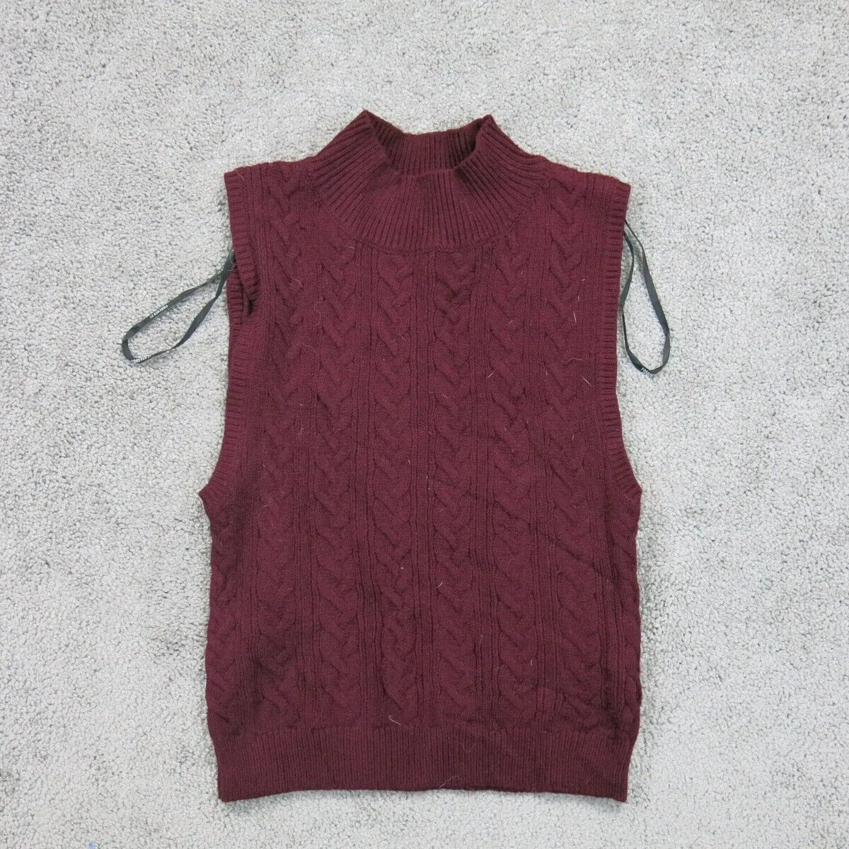 Forever 21 Womens Vest Sweater Sleeveless Knitted Mock Neck Maroon Size Small