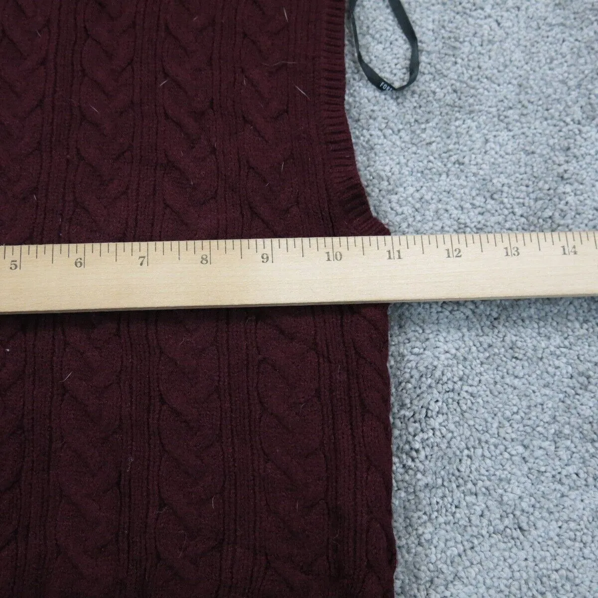 Forever 21 Womens Vest Sweater Sleeveless Knitted Mock Neck Maroon Size Small