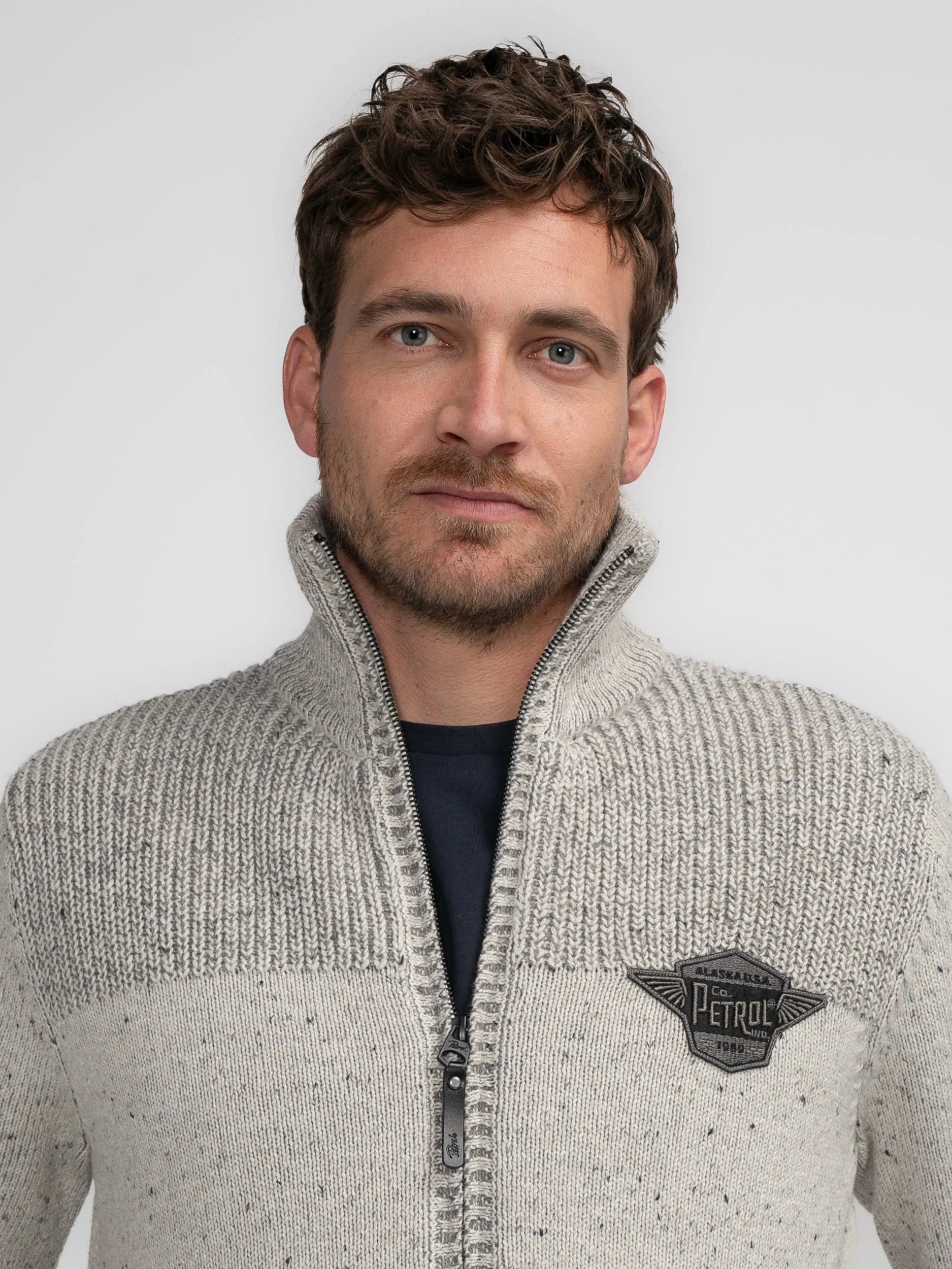Knitted Cardigan Naukati