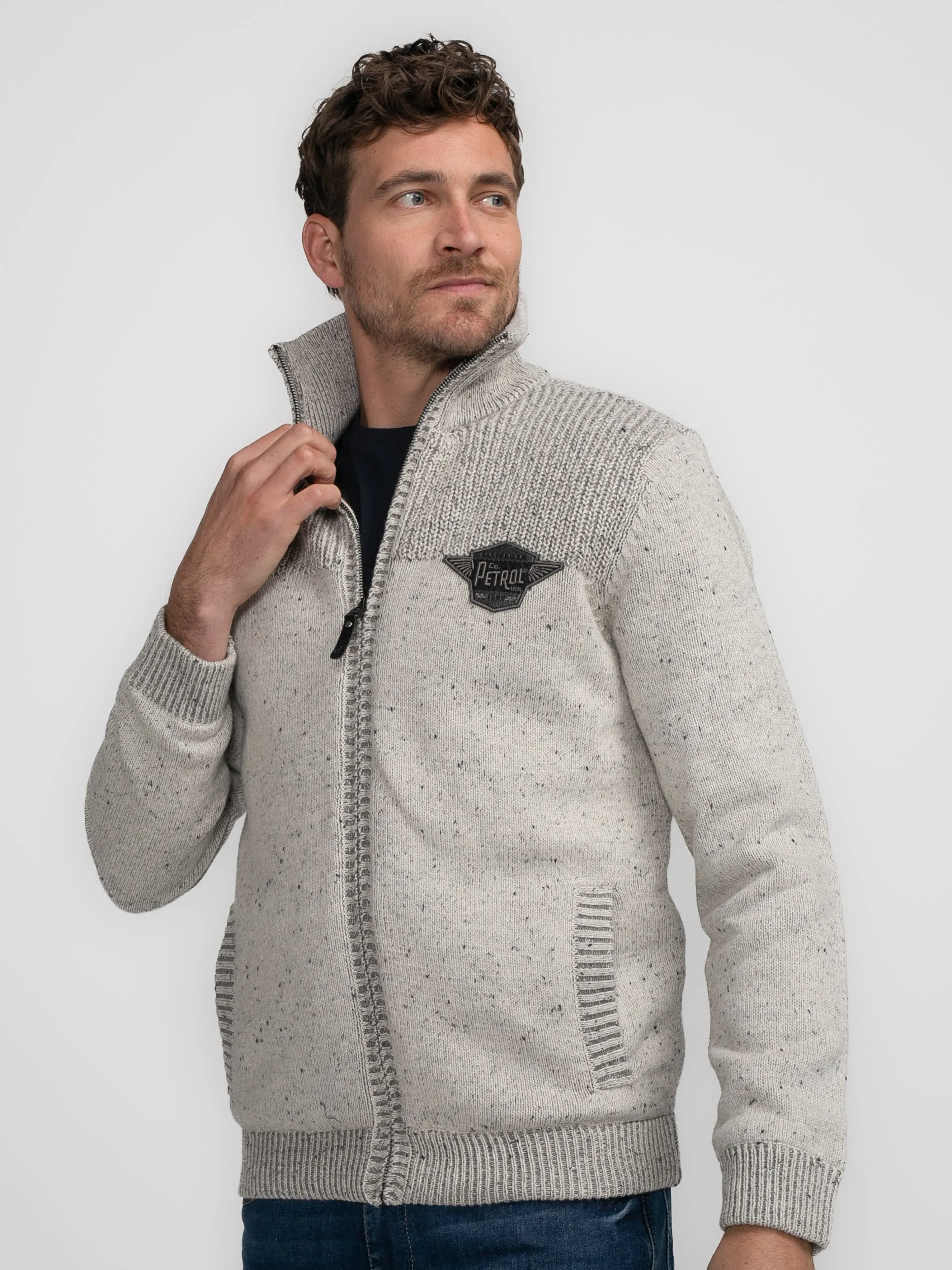 Knitted Cardigan Naukati