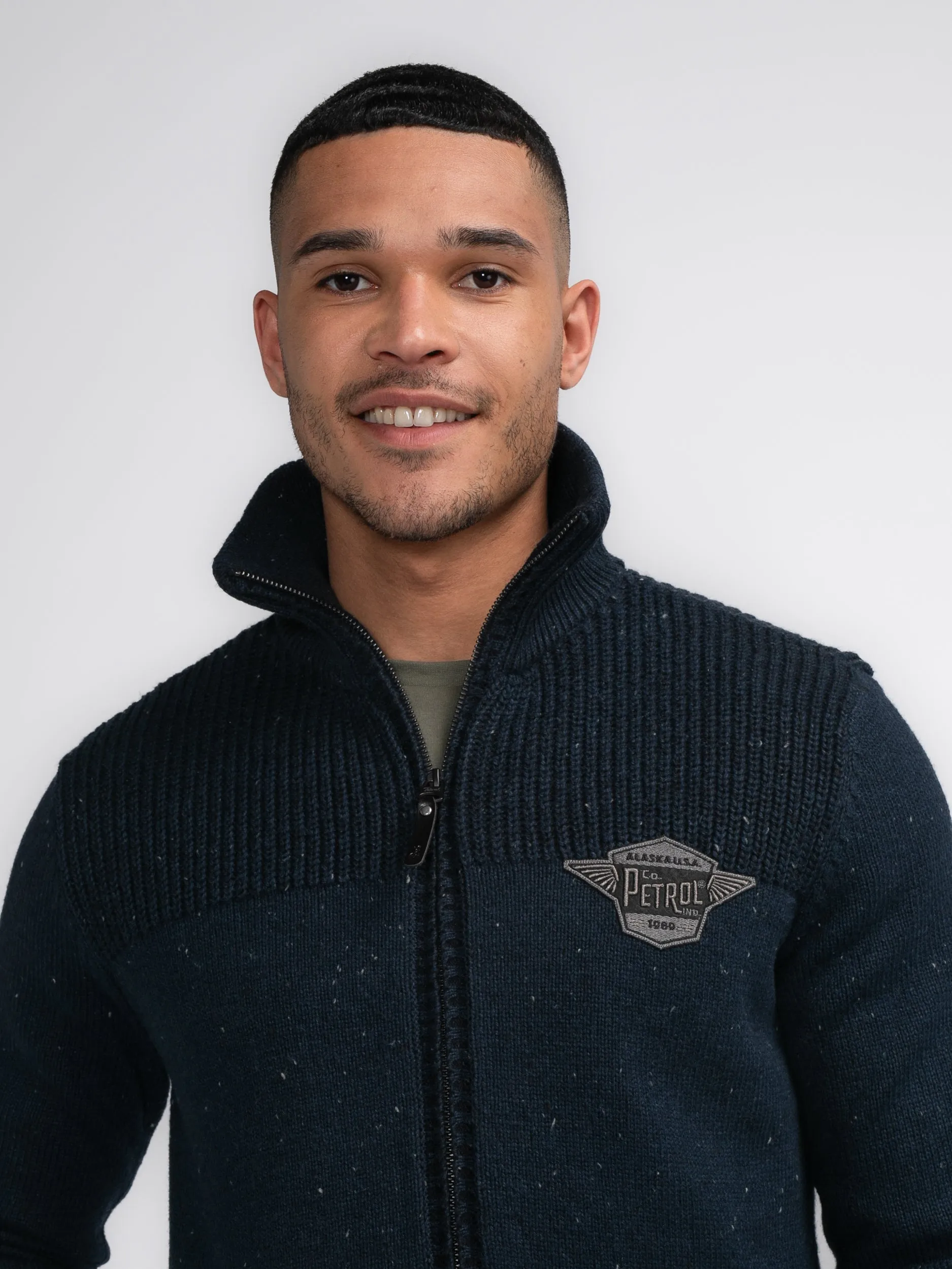 Knitted Cardigan Naukati