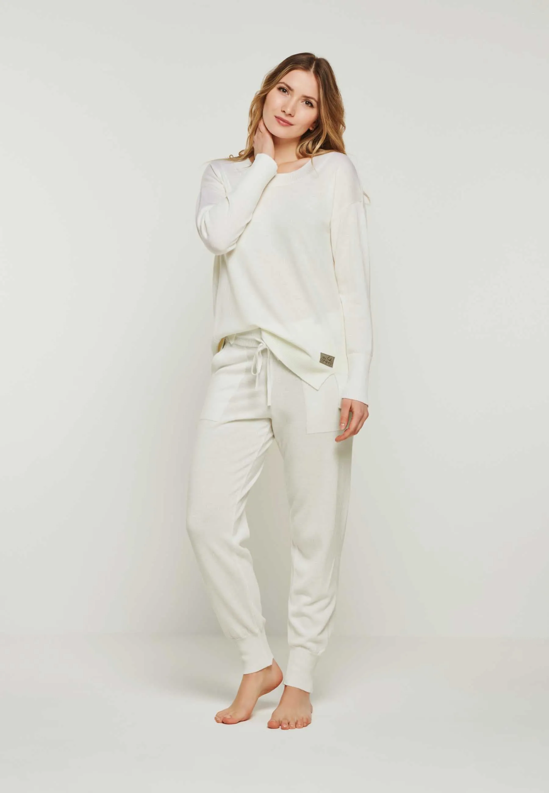 LOUNGEWEAR SET  - Pullover Bella & Pants Bella