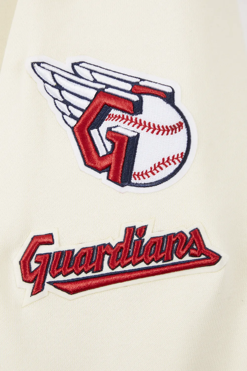 MLB CLEVELAND GUARDIANS RETRO CLASSIC WOMEN'S CROPPED PO HOODIE (EGGSHELL/ MIDNIGHT NAVY)