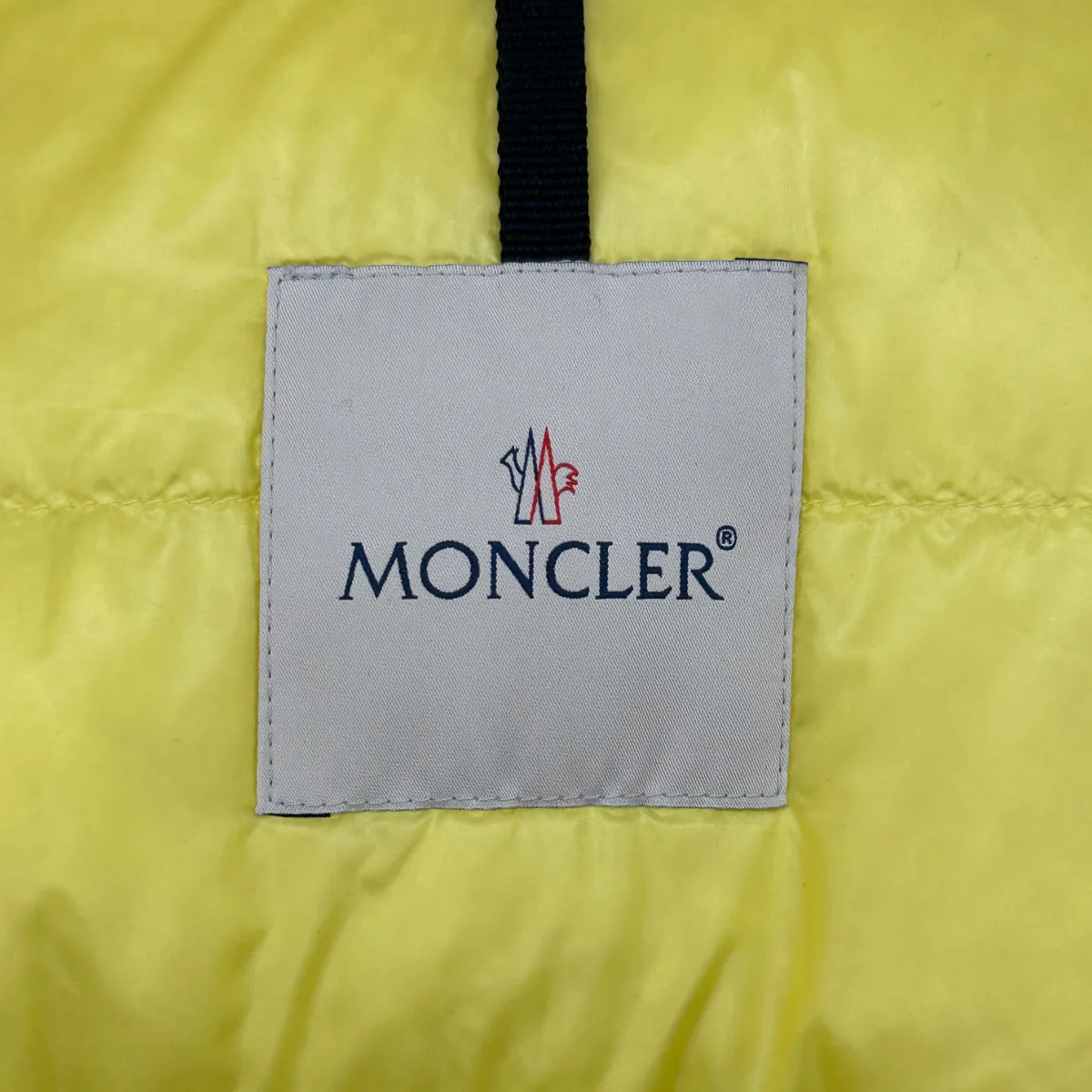 Moncler women's yellow quilted nylon cropped goose down Apront bomber jacket