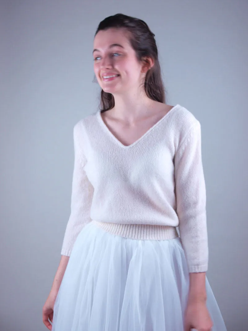 STRICK-BOX für einen Strickpullover mit Wolle und Strickanleitung