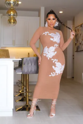 Stunning Babe Flower Embroidered Bodycon Dress