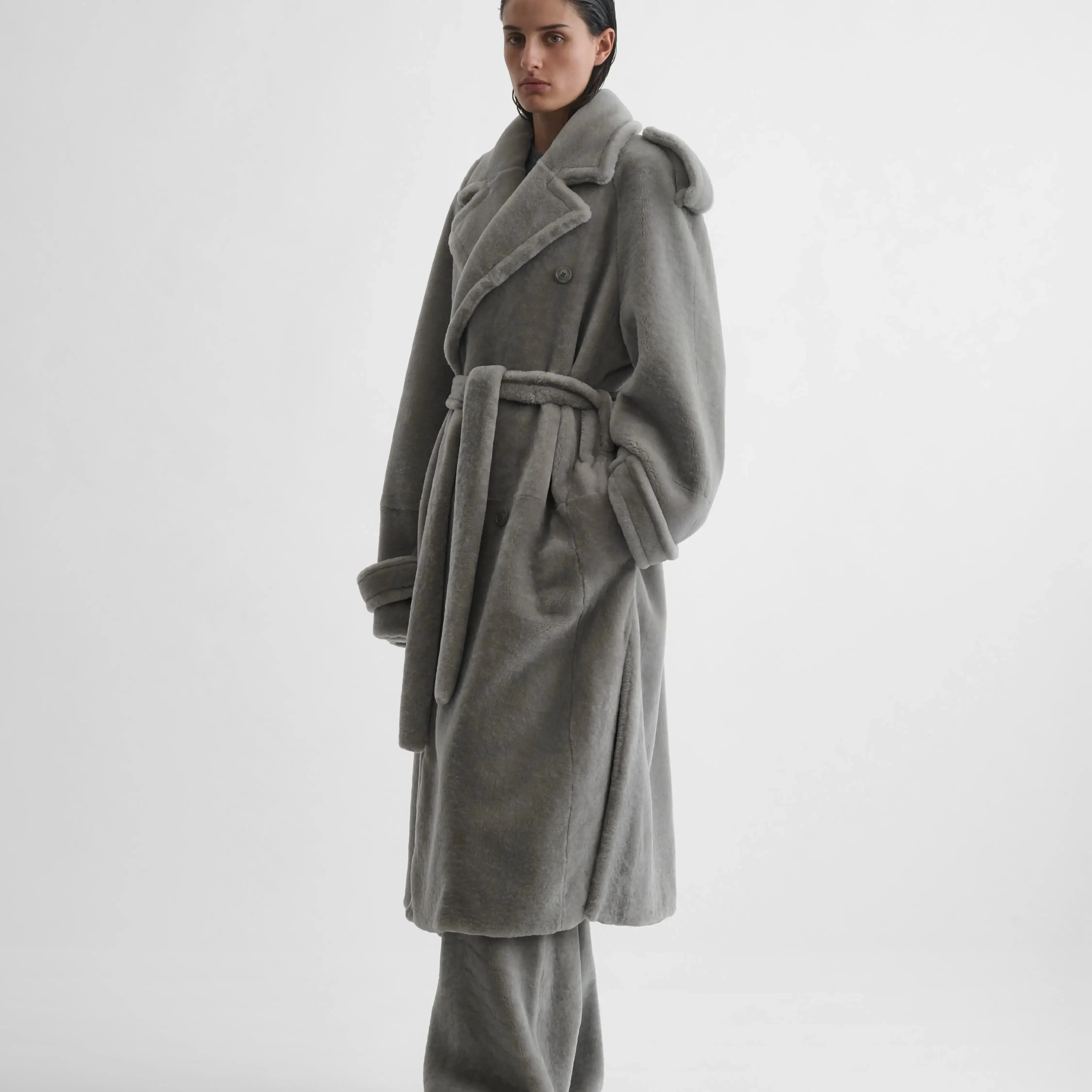 TEDDY TRENCH COAT | grey shearling