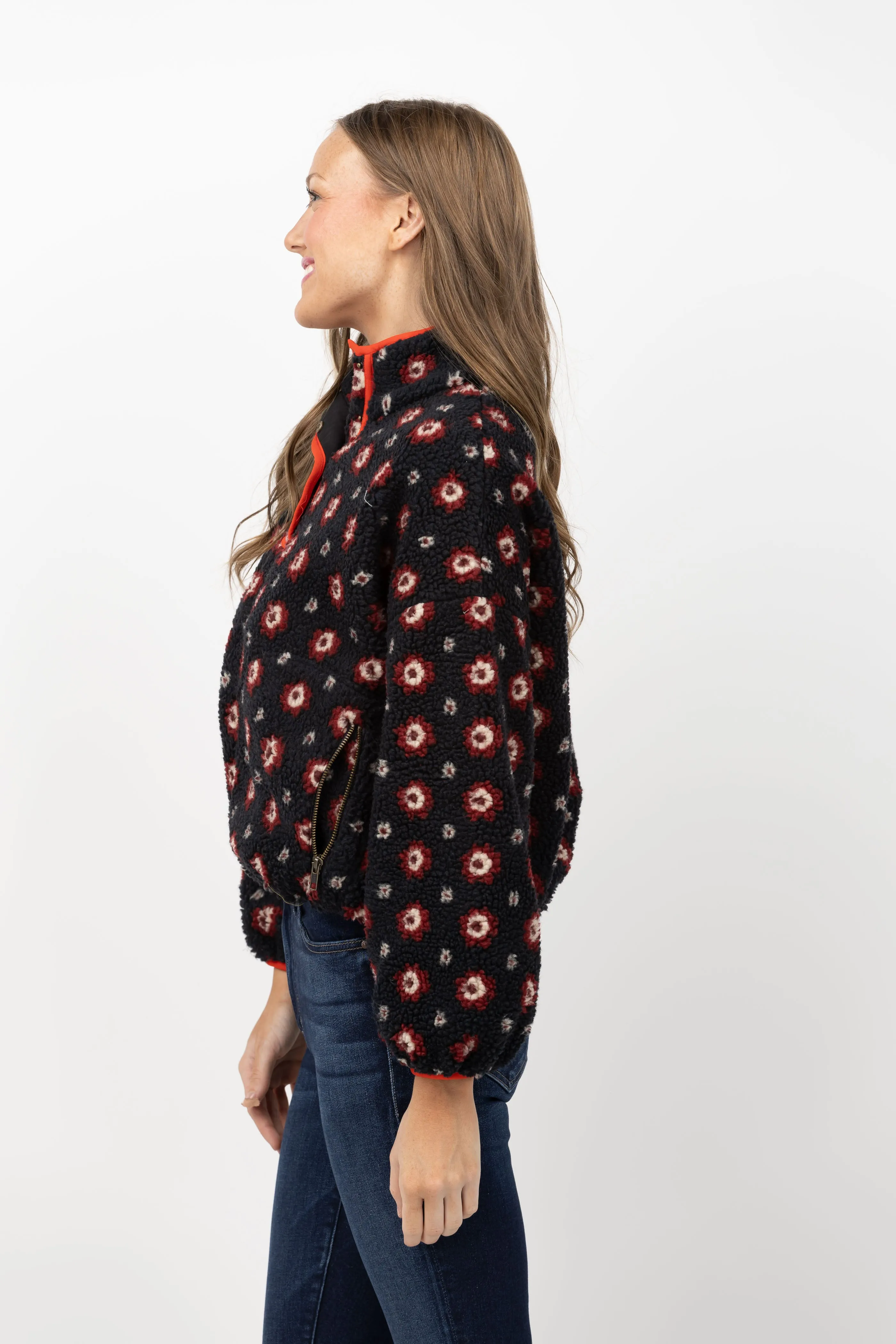 The Great. The Countryside Pullover in Navy Geo Daisy