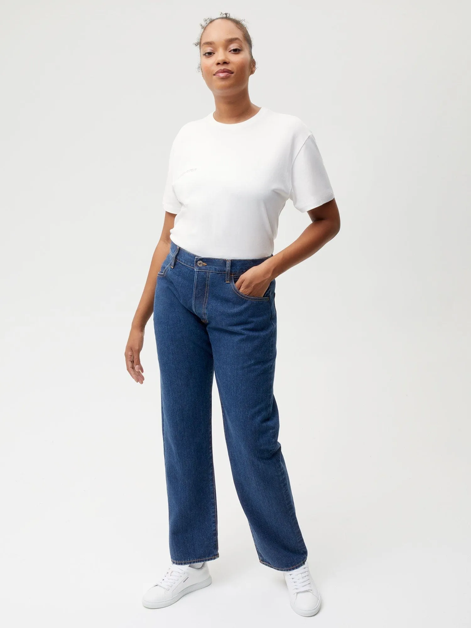 Womens Nettle Denim Straight Leg Jeans—mid wash