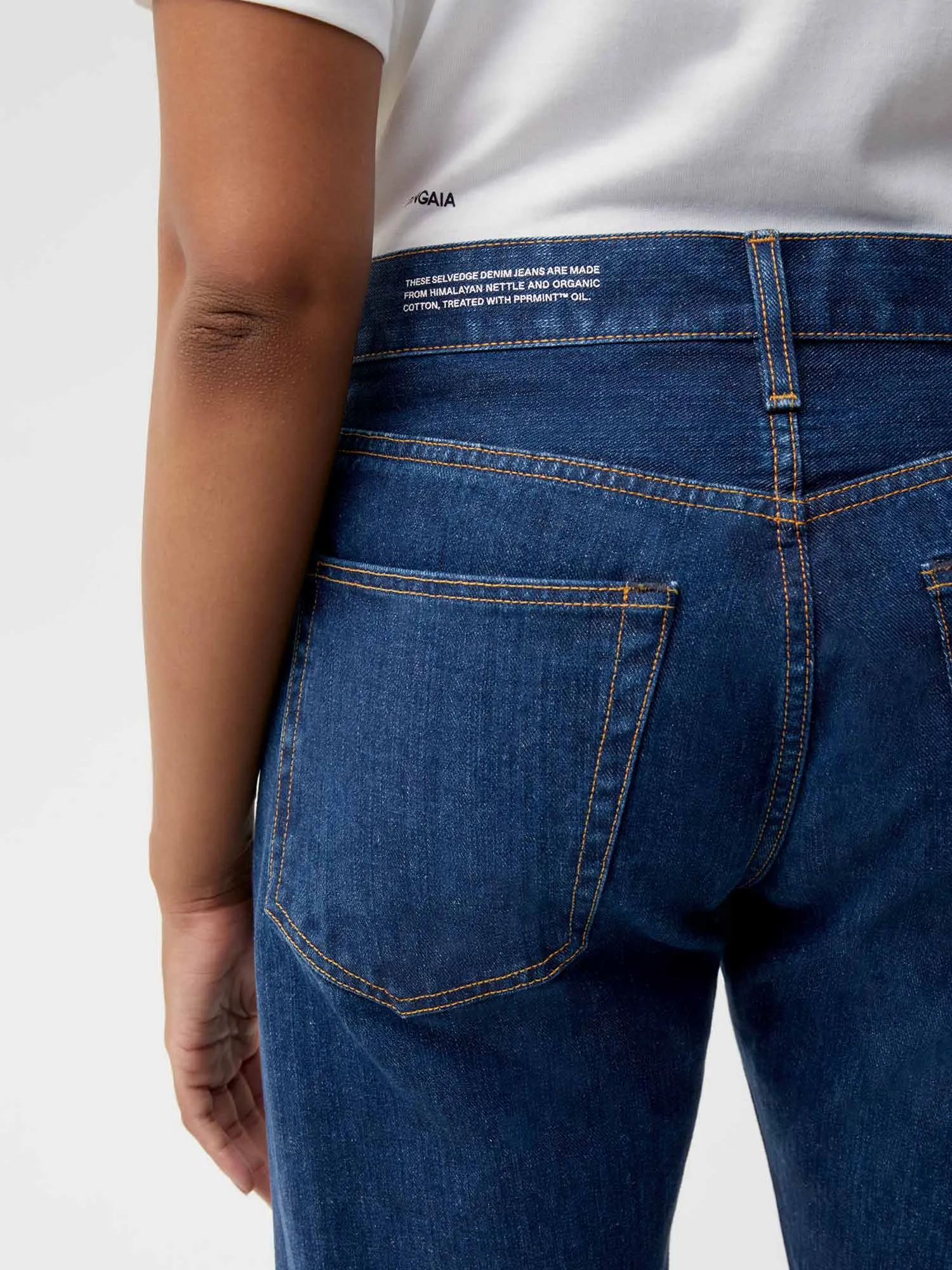 Womens Nettle Denim Straight Leg Jeans—mid wash