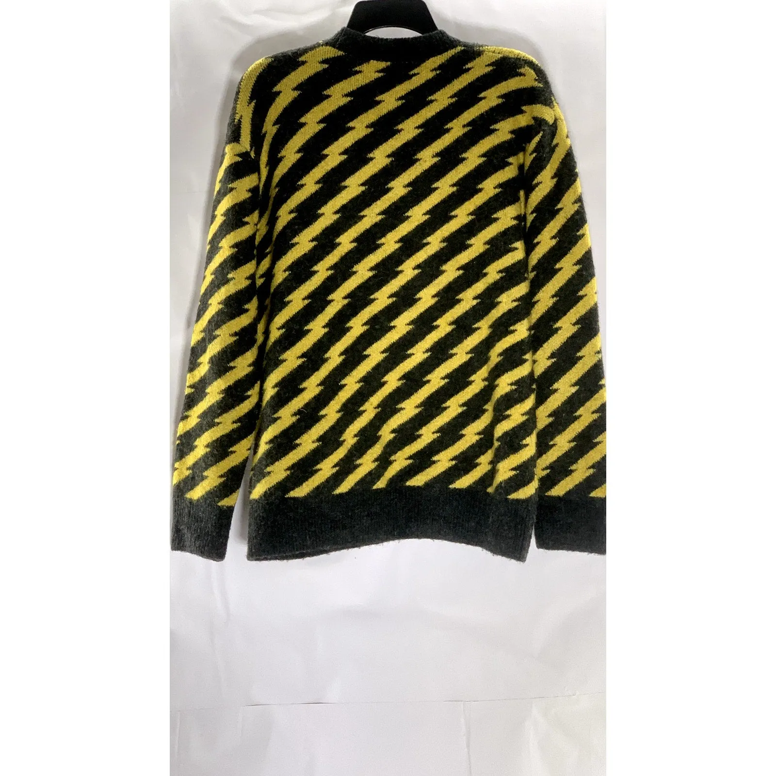 ZARA Men's Black/Yellow Lightning Bolt Jacquard Crewneck Pullover Sweater SZ M